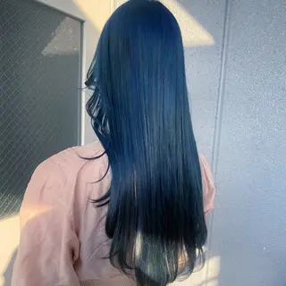 ロング 艶•透明感カラー フィーシーのヘアスタイル