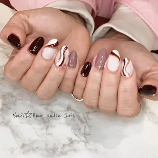 ネイル Hair salon Irie所属・與儀 知佳のネイルデザイン