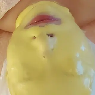 メナードフェイシャルサロン兵庫塚所属・福島 望のエステ・リラクイメージ