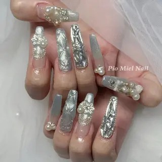 ネイル Pio Mielのネイルデザイン