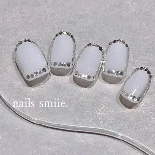 ネイル nails smiie.のネイルデザイン