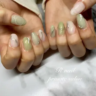 ネイル R nailのネイルデザイン