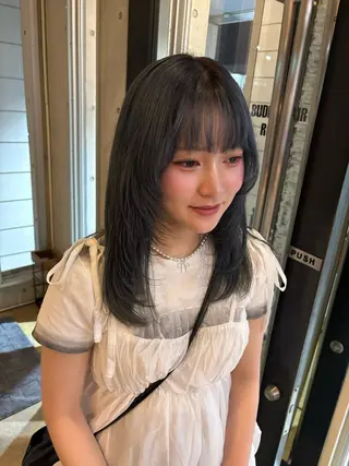 ロング カラー 暖色カラーワンカラー ななほ🌷⋆⭒˚のヘアスタイル