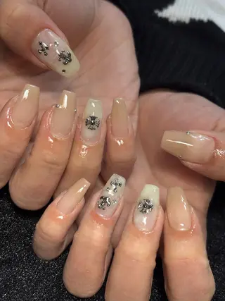 ネイル ✴︎ Delightのネイルデザイン