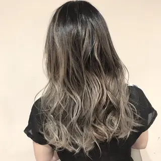 ミディアム カラー AMI Hair  supply所属・髪質改善カラー 韓国風レイヤーのヘアスタイル