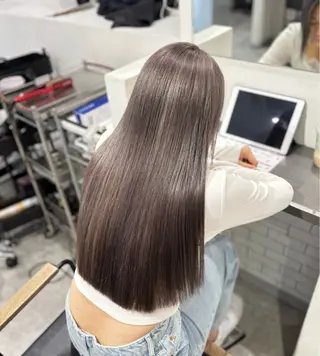 ロング カラー GaKu/ハイトーン /ブリーチ/レイヤーのヘアスタイル