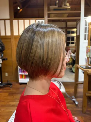 ショート 平塚 遥菜のヘアスタイル