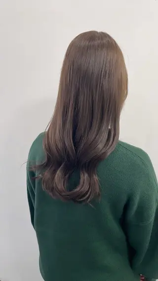 セミロング カラー ルプラボウ/ 聖花/透明感カラーのヘアスタイル