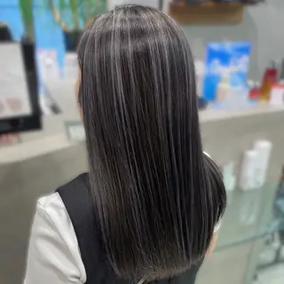 ミディアム カラー 銀座/ハイライト特化 🌿ブリーチ/片山のヘアスタイル