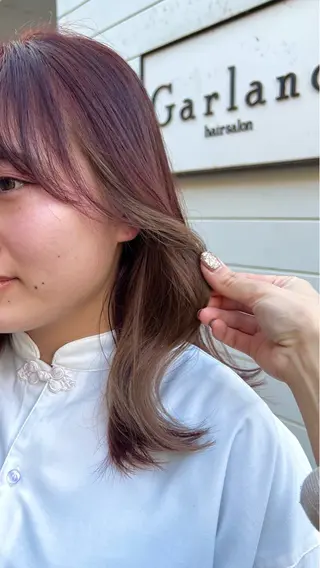 ミディアム カラー Garland 表参道所属・ミディアムレイヤー/ 艶カラー🎀　emiのヘアスタイル