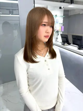 セミロング カラー Miyu🎀レイヤー ／透明感カラー🪽のヘアスタイル