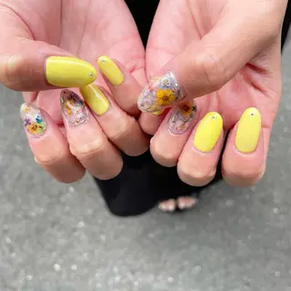 ネイル nail.gorin所属・吉村 優子のネイルデザイン