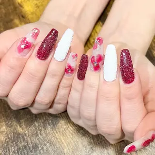 ネイル 近藤 美春のネイルデザイン