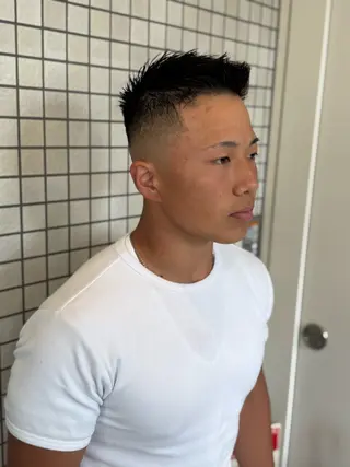 メンズ leo/ロング／ レイヤーカット⛈️のヘアスタイル