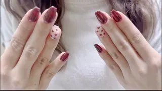 ネイル Shis_🦄shi 韓国風キラキラネイルのネイルデザイン