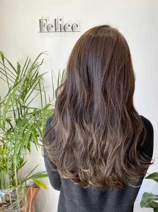 ロング 粕川 達哉のヘアスタイル