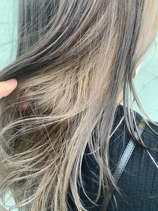 セミロング カラー ☔️サロンモデル募集 ☔️セイラ☔️のヘアスタイル