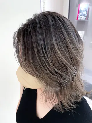 ミディアム カラー Ma ruのヘアスタイル