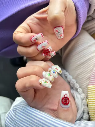 ネイル ✴︎ Delightのネイルデザイン