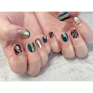 ネイル 𖡼 yumenoのネイルデザイン