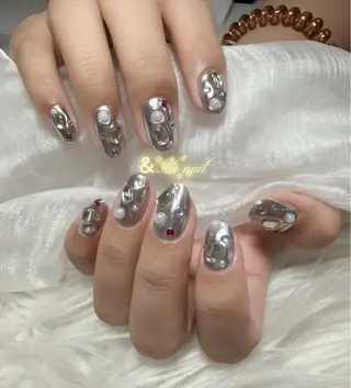 ネイル &ME タカのネイルデザイン