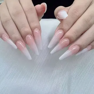 ネイル D‘OPALEサロン所属・さイ どうのネイルデザイン