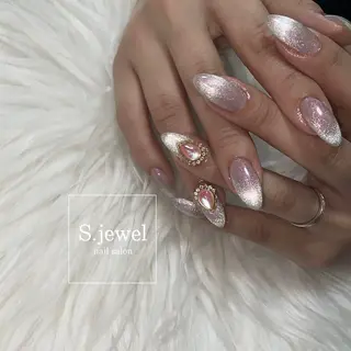 ネイル S♡JEWEL所属・S. JEWELのネイルデザイン