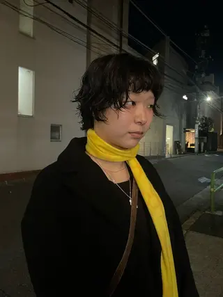 ショート パーマ リカ/ハイトーン ・オリーブ🍀のヘアスタイル