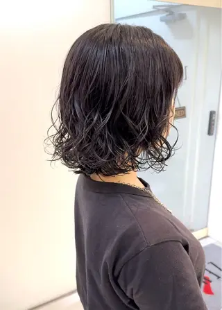 ミディアム パーマ ZENKO表参道店所属・デジタルパーマ 🌀ボブ　萩原　龍のヘアスタイル
