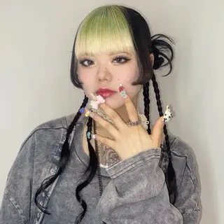 ロング カラー ヘアアレンジ ★デザインカラー ハイトーン ももか★のヘアスタイル