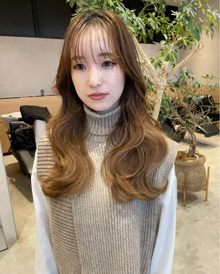 セミロング パーマ シールエクステ/ 肥田野裕人のヘアスタイル