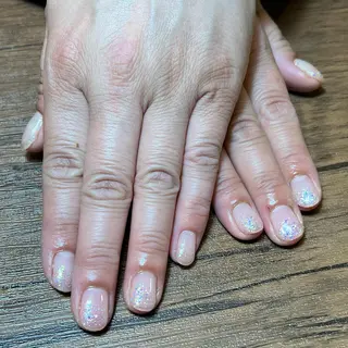 ネイル HENRIETTA NAILSALONのネイルデザイン