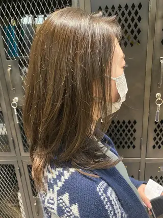 ミディアム カラー 大人かわいい×艶髪 🤍塩川のヘアスタイル