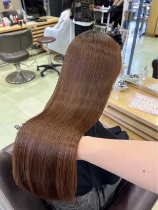 ロング レイヤー／マツエク 💋𝑨𝑵𝑵𝑨のヘアスタイル