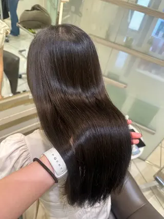 ロング カラー ヘアアレンジ タイトボブ個性派カラ ーAKANEのヘアスタイル