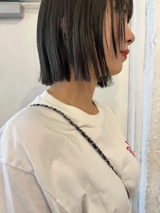 ショート カラー パーマ ✴︎UNU ✴︎モエカのヘアスタイル