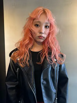 ロング デザインカラー/ ハイトーン/ケイジのヘアスタイル