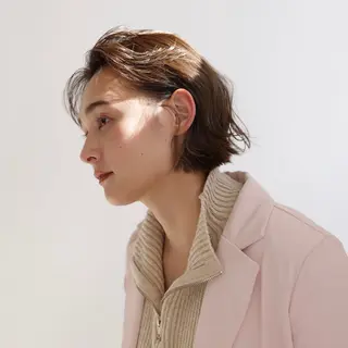 ショート 重久 亜美のヘアスタイル