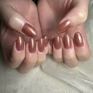 ネイル repos~ルポ~所属・里見 麗のネイルデザイン