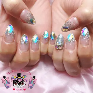 ネイル 深爪を断らない スカルプ高評価店のネイルデザイン