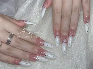 ネイル 🌻FAN'S STUDIO池袋🌻のネイルデザイン