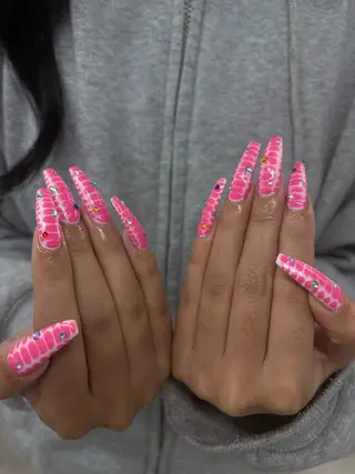 ネイル yuria 🎀海外ネイル🌺のネイルデザイン