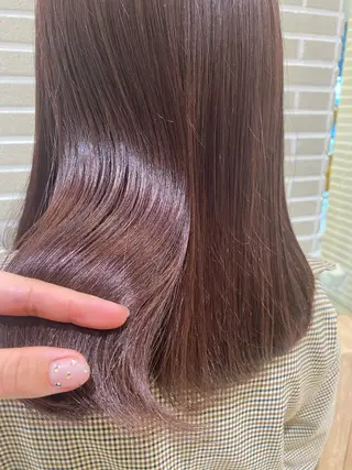 ミディアム 植田 菜月のヘアスタイル