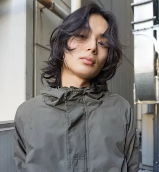 ミディアム メンズ ルカ/透明感 ×レイヤーのヘアスタイル