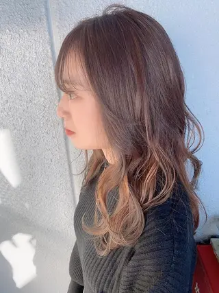 ミディアム カラー Ate by little所属・青木 梢のヘアスタイル