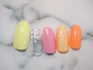 ネイル トップネイリスト Ribbon立川店のネイルデザイン