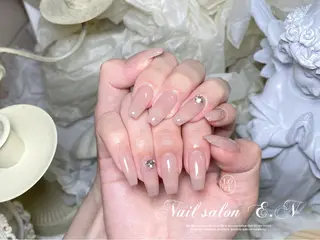 ネイル E.N🦋 長さ出し/持ち込みのネイルデザイン