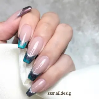 ネイル 塩見 聖子のネイルデザイン