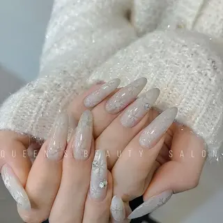 ネイル Queens みなみのネイルデザイン