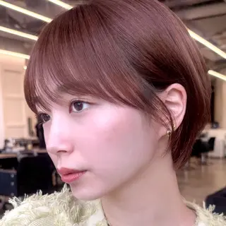 ショート カラー 顔まわり/レイヤー/ 透明感/まいな🥨のヘアスタイル